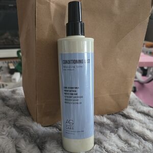 AG Conditioning Mist Detangling Spray